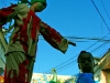 Los Payasos, la “Muerte en Cuero.” figura tradicional de nuestros Carnavales, y otros personajes, alegraron las calles de esta ciudad.