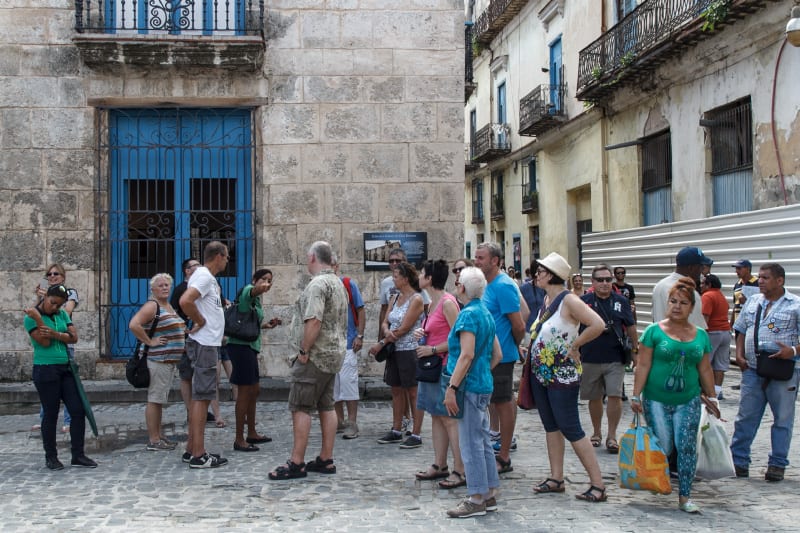 Turistas en la Habana Vieja