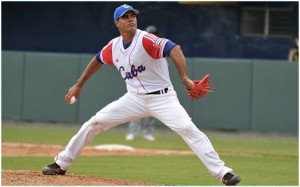 El derecho Miguel Alfredo González lanzó de manera excelente por Cuba ante República Dominicana para alcanzar su cuarto triunfo en Copas del Mundo. Foto: baseballdecuba.com