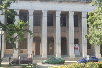 Biblioteca principal de la Universidad de La Habana