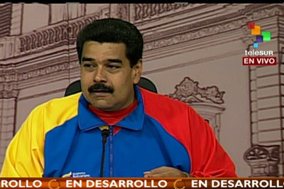 El presidente venezolano Nicolas Maduro anuncia la expulsión de tres diplomáticos de EEUU.  Foto: telesurtv.net