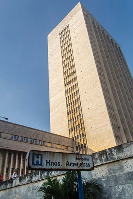 Hospital Almeijeiras en Centro  Habana.