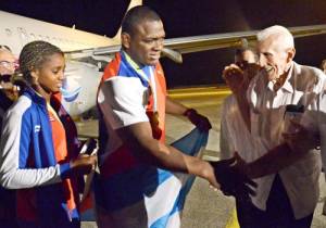  José Ramón Fernández, titular del Comité Olímpico Cubano elogió el esfuerzo de nuestros deportistas a su llegada a la Patria. Foto: Anabel Díaz/granma.cu