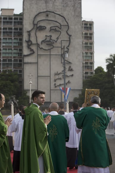 En la Misa del papa Francisco en la Plaza de la Revolución. Foto: Ismael Francisco/cubadebate.cu