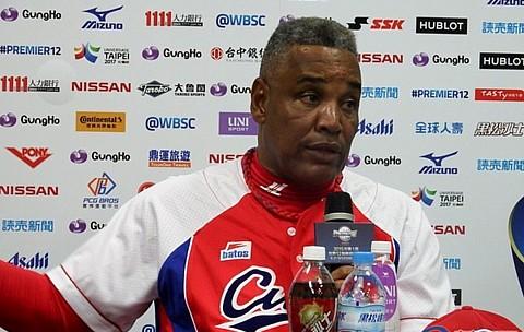 ¿Debe Victor Mesa dirigir el equipo Cuba en el Clásico de 2017?