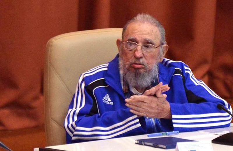 Fidel Castro en la sesión final del 7mo. Congreso del Partido Comunista de Cuba. Foto: Omara Garcia Mederos/ACN