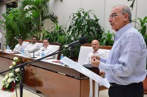 Humberto Calle, negociador del gobierno de Colombia con las FARC. Foto elpais.com.co