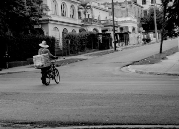 De ciclistas y bicicletas en La Habana