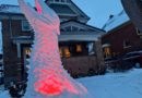 Cocodrilo saltando en la nieve, Ontario, Canadá – Foto del día